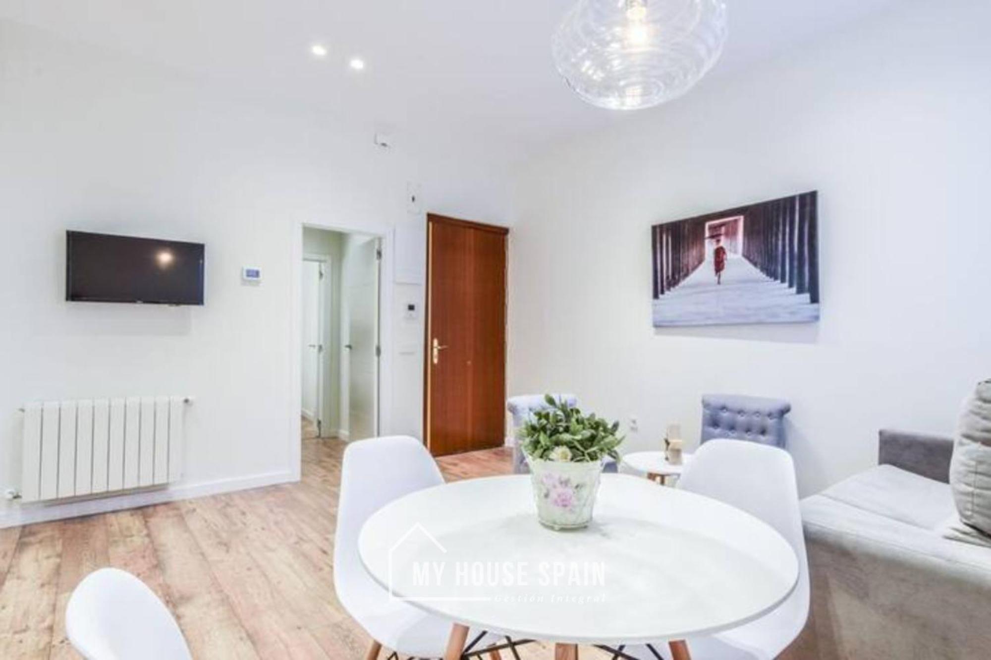 Myhousespain - Estrena Apartamento En El Centro De Madrid - Atocha Esterno foto