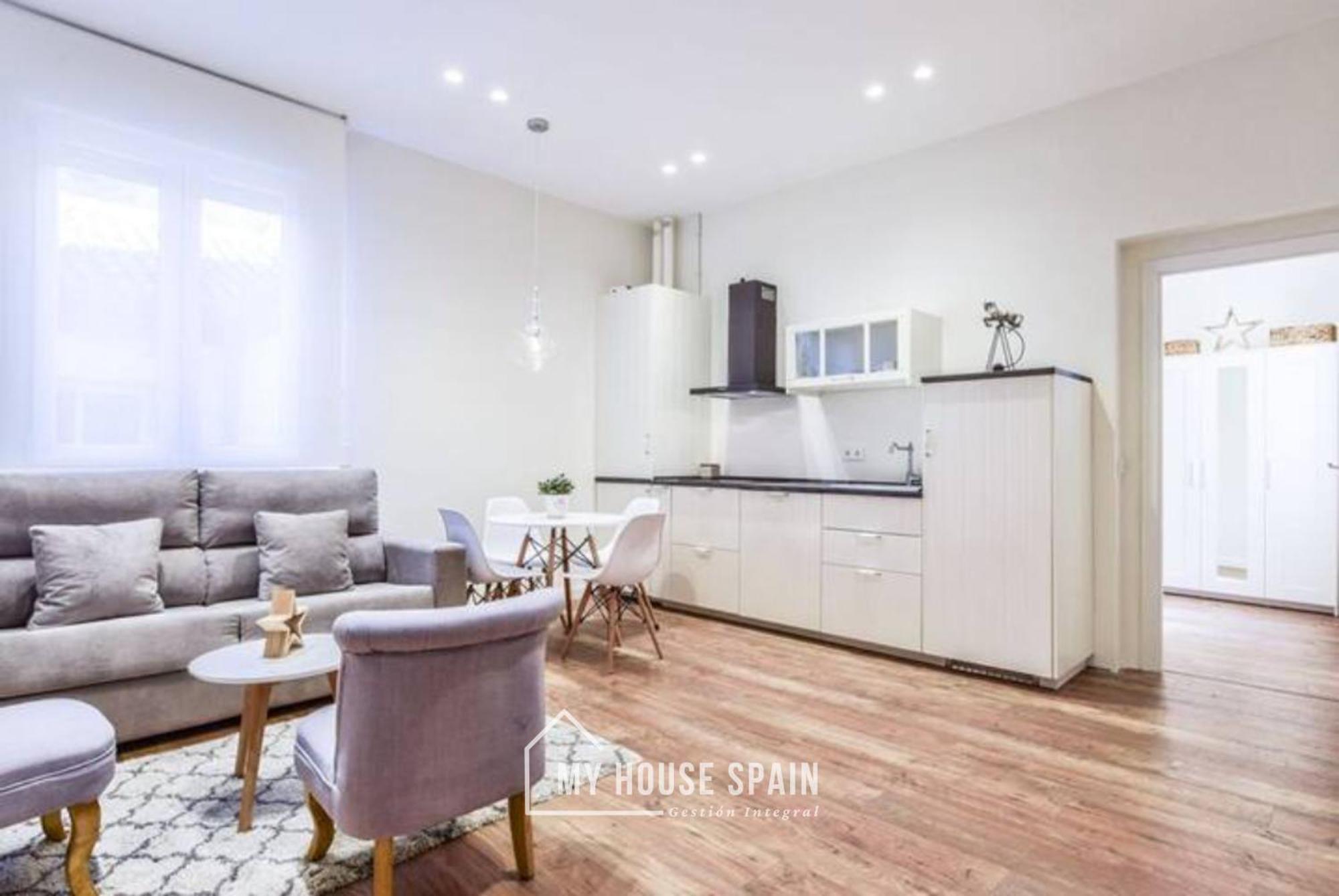 Myhousespain - Estrena Apartamento En El Centro De Madrid - Atocha Esterno foto